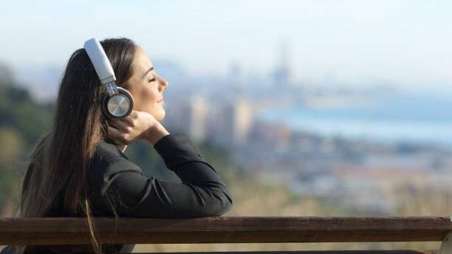 Mood Booster Beberapa Aktivitas Berikut Dengan Mendengarkan Musik