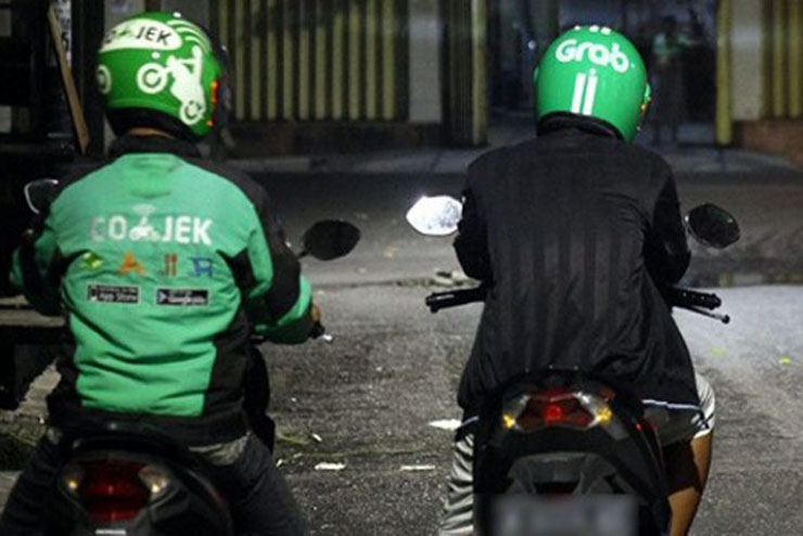 Ojek Online di Cirebon Semakin Diminati Masyarakat