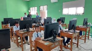 Mempersiapkan Ujian dengan Tryout Online SMP PPKn