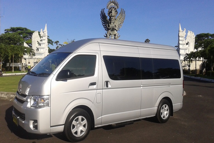 Keuntungan Sewa Hiace Bali untuk Event, Gathering, dan Perjalanan Bisnis