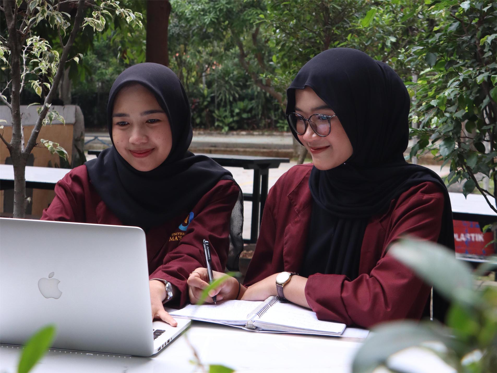 Bagaimana Kuliah Bentuk Mahasiswa Siap Kerja? Ini Jawabannya!