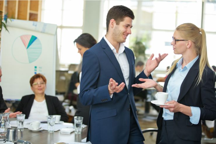 Strategi Praktis Mempengaruhi Orang Lain: Kunci Komunikasi Efektif di Era Digital