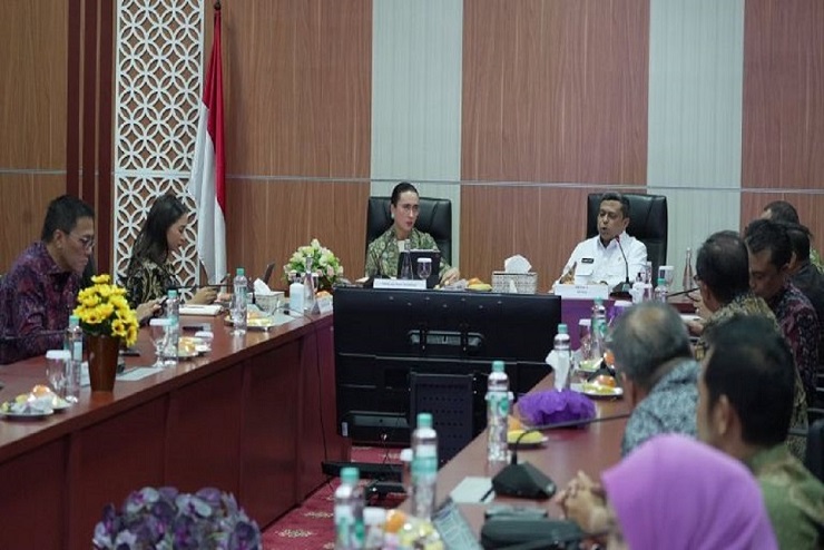 Babe Haikal, Sertifikat Halal, dan Respons Masyarakat