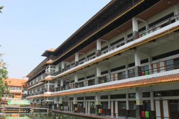 Pesantren dan Boarding School Al Masoem Bandung