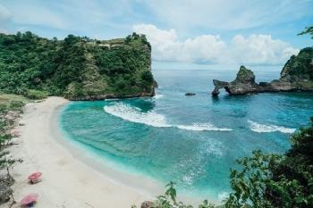 Daya Tarik Pulau Nusa Penida Yang Tidak Bisa Didapatkan Destinasi Wisata Lain