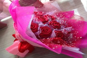 Tren Bunga Romantis untuk Hari Valentine